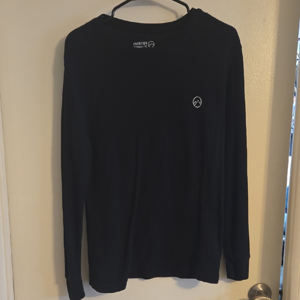 Black Long Sleeve Tee